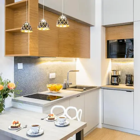 Rakowicka 20h By Let's